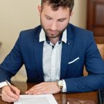 Что делать, если долги по займам привели к аресту автомобиля