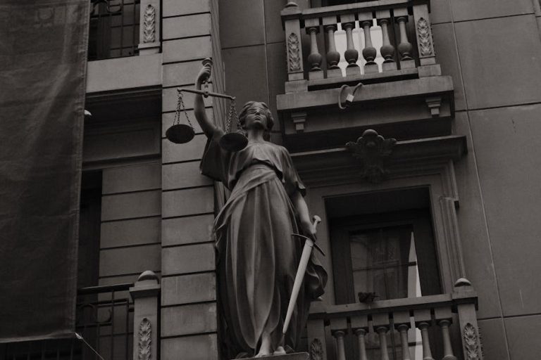 Банкротство — помощь людям, попавшим в долговую ловушку